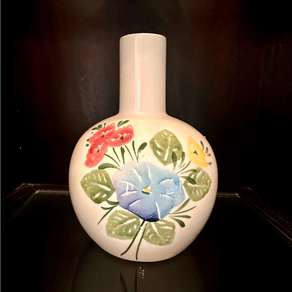 Hand painted Vase made in Italy by Bresolin